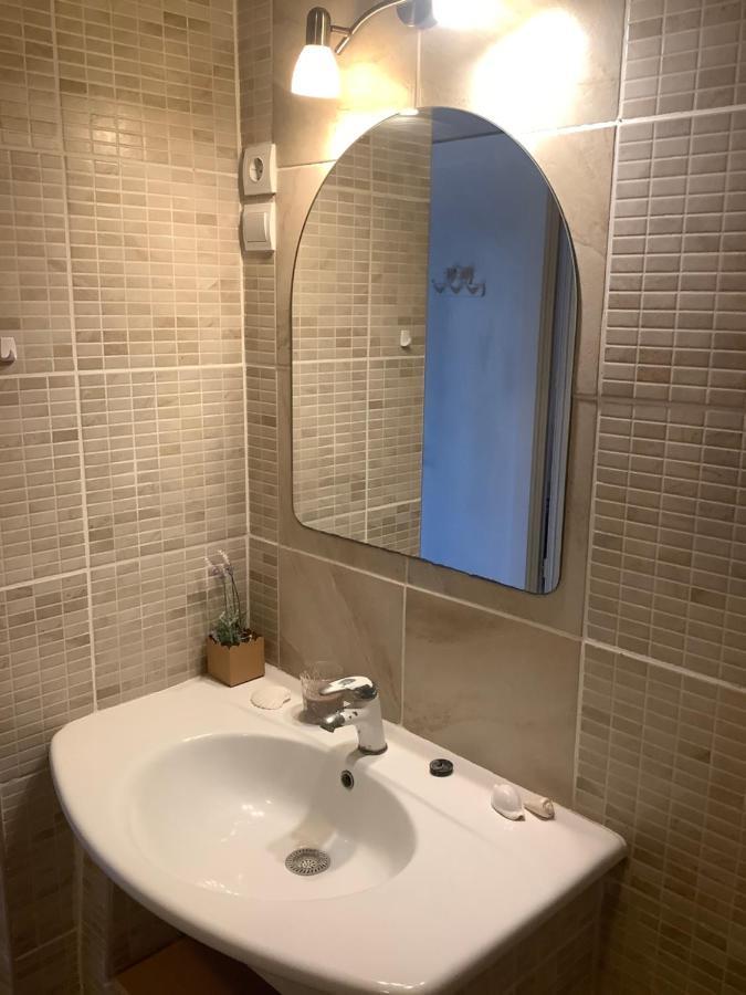 Apartamento Pitypang Lak Szigetmonostor Exterior foto